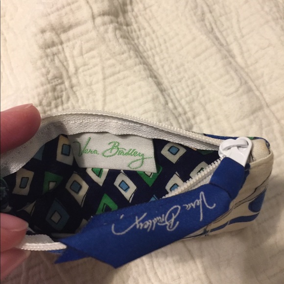 Vera Bradley ID holder - Picture 3 of 3